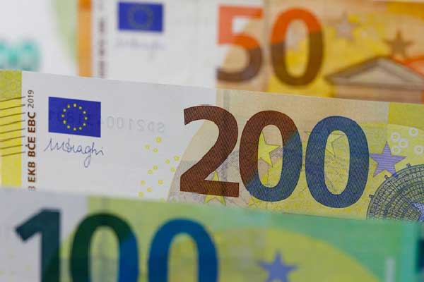 反内卷号角吹响，中小财险利润加速回血！下半场挑战加大！