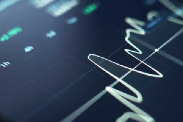 同德化工董事长张烘辞职！持股191万、年薪20.64万，邬庆文代行职责，2025年中报营收降19.32% 净利跌75.76%